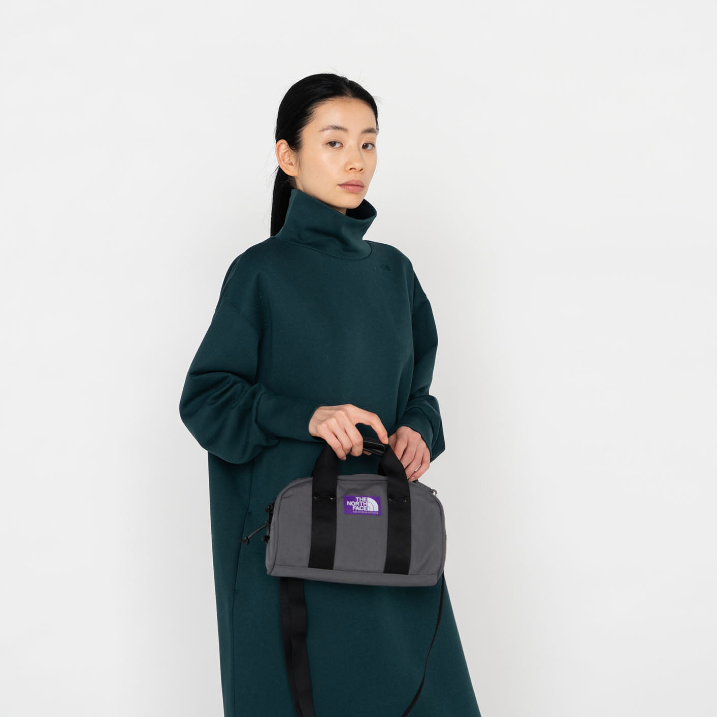 Field Demi Duffle Bag - AHGRAY