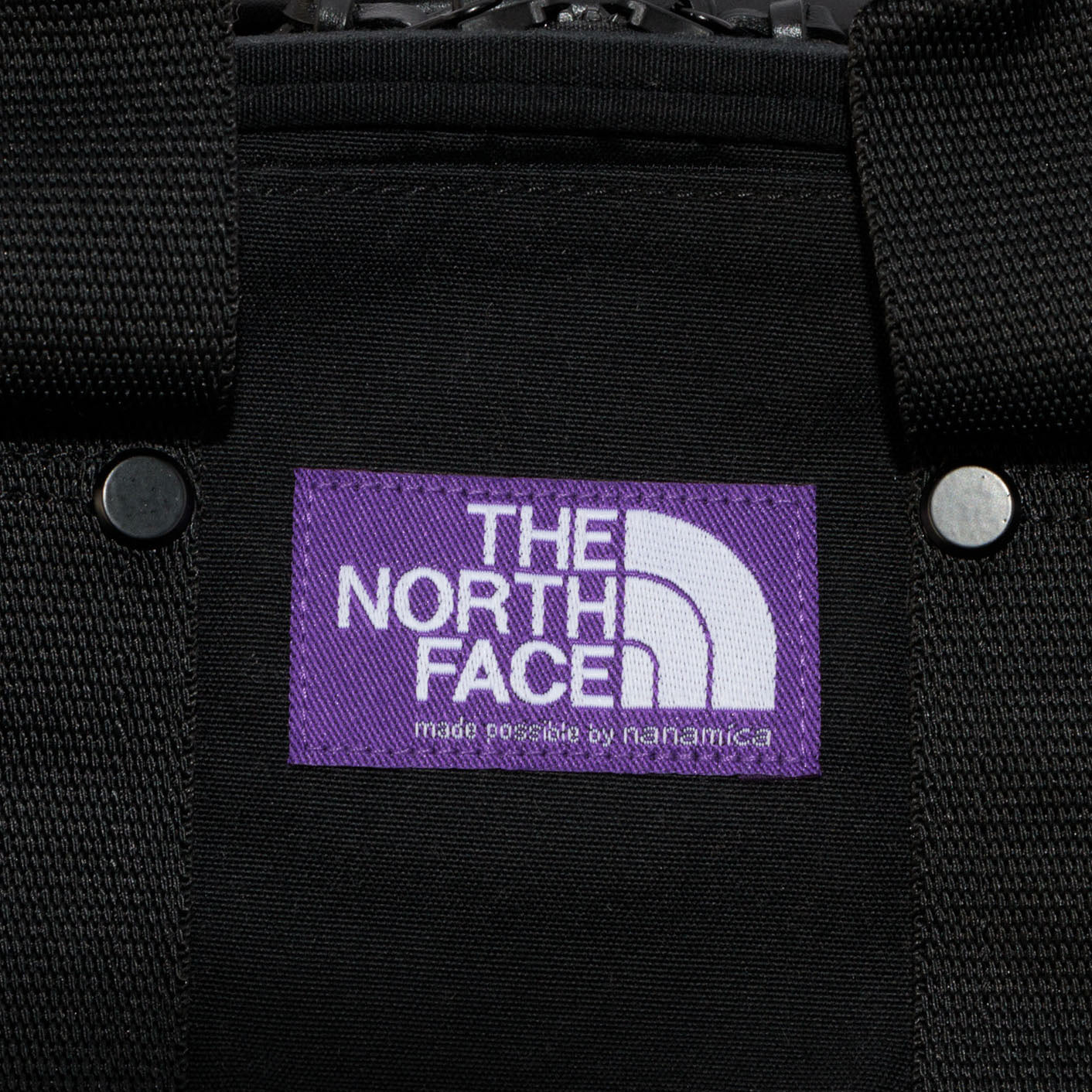 Field Demi Duffle Bag - BLACK
