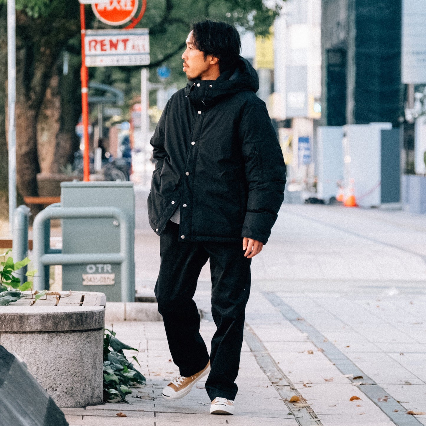 65/35 Mountain Short Down Parka - BLACK