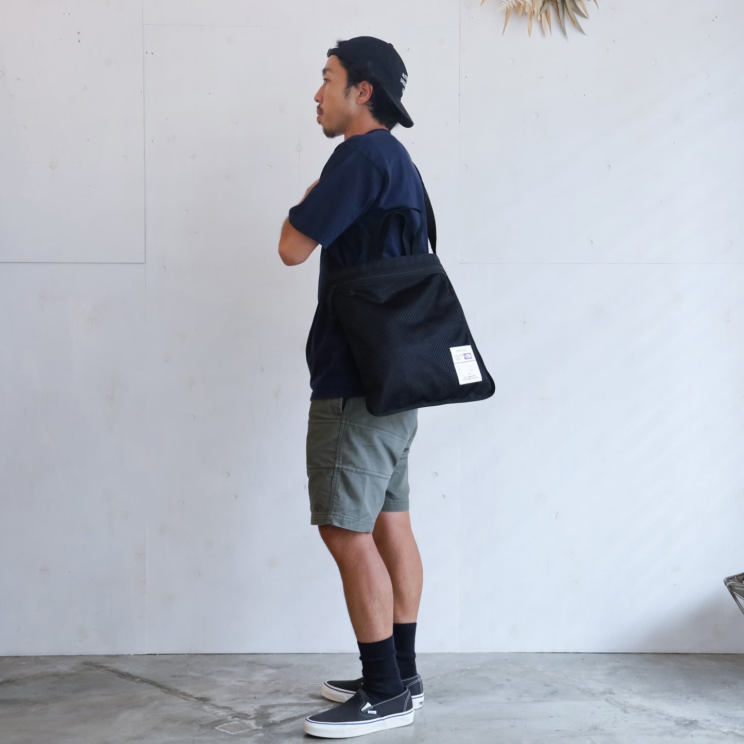 Field Utility Tote - BLACK