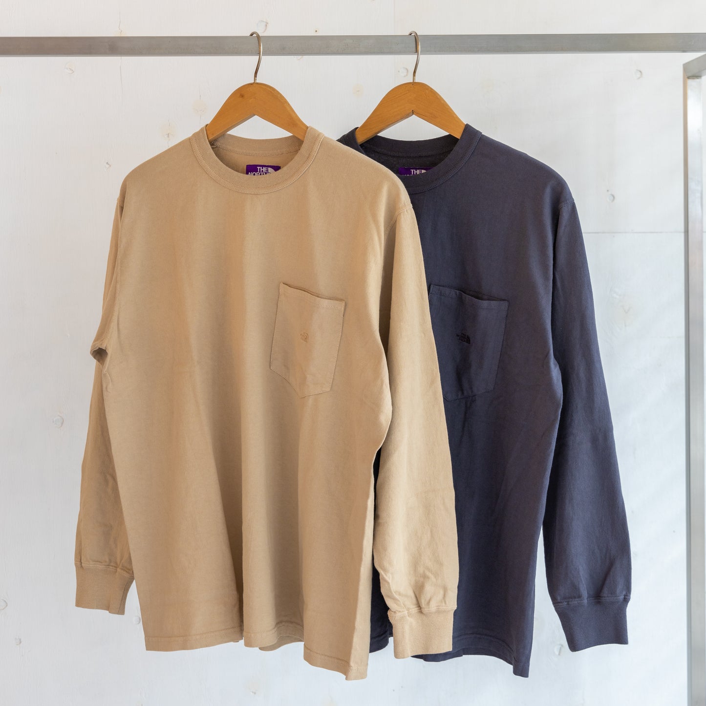 7oz Long Sleeve Pocket Tee - AHGRAY