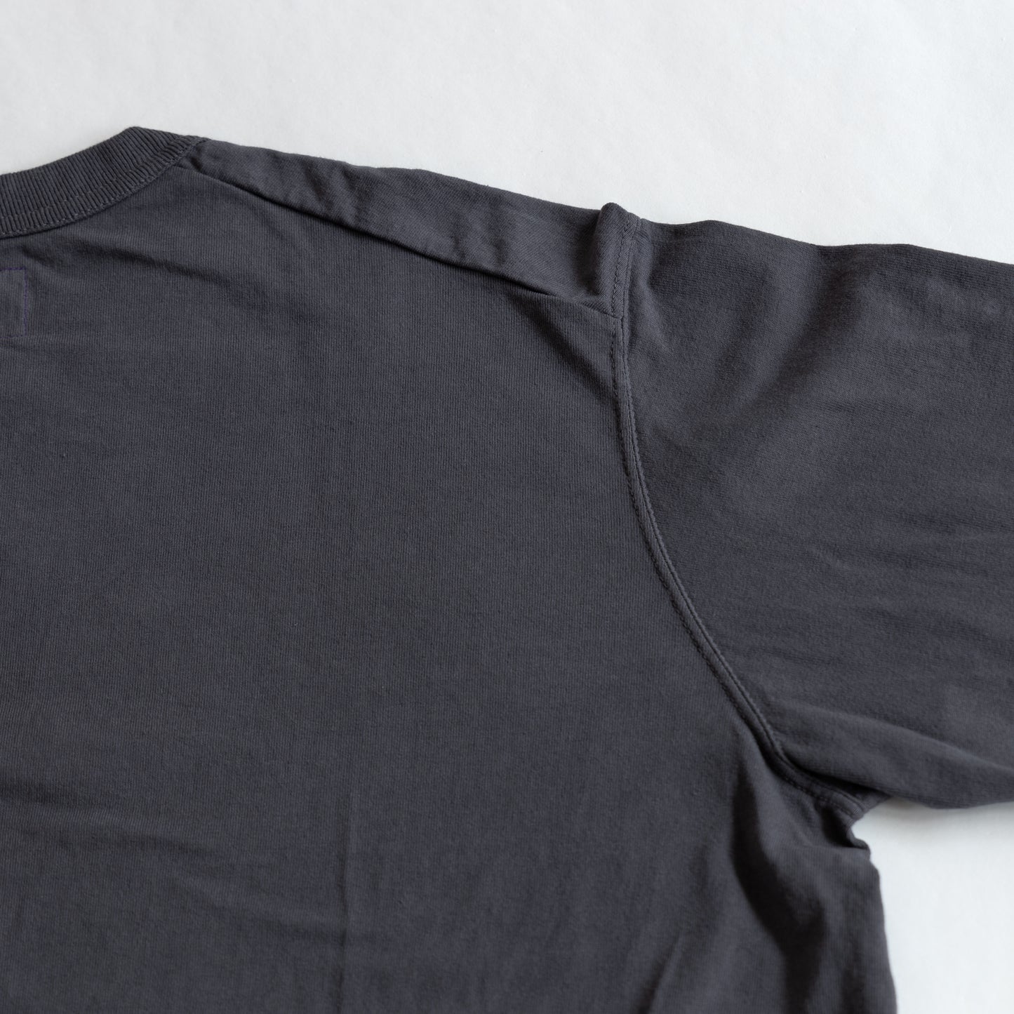 7oz Long Sleeve Pocket Tee - AHGRAY