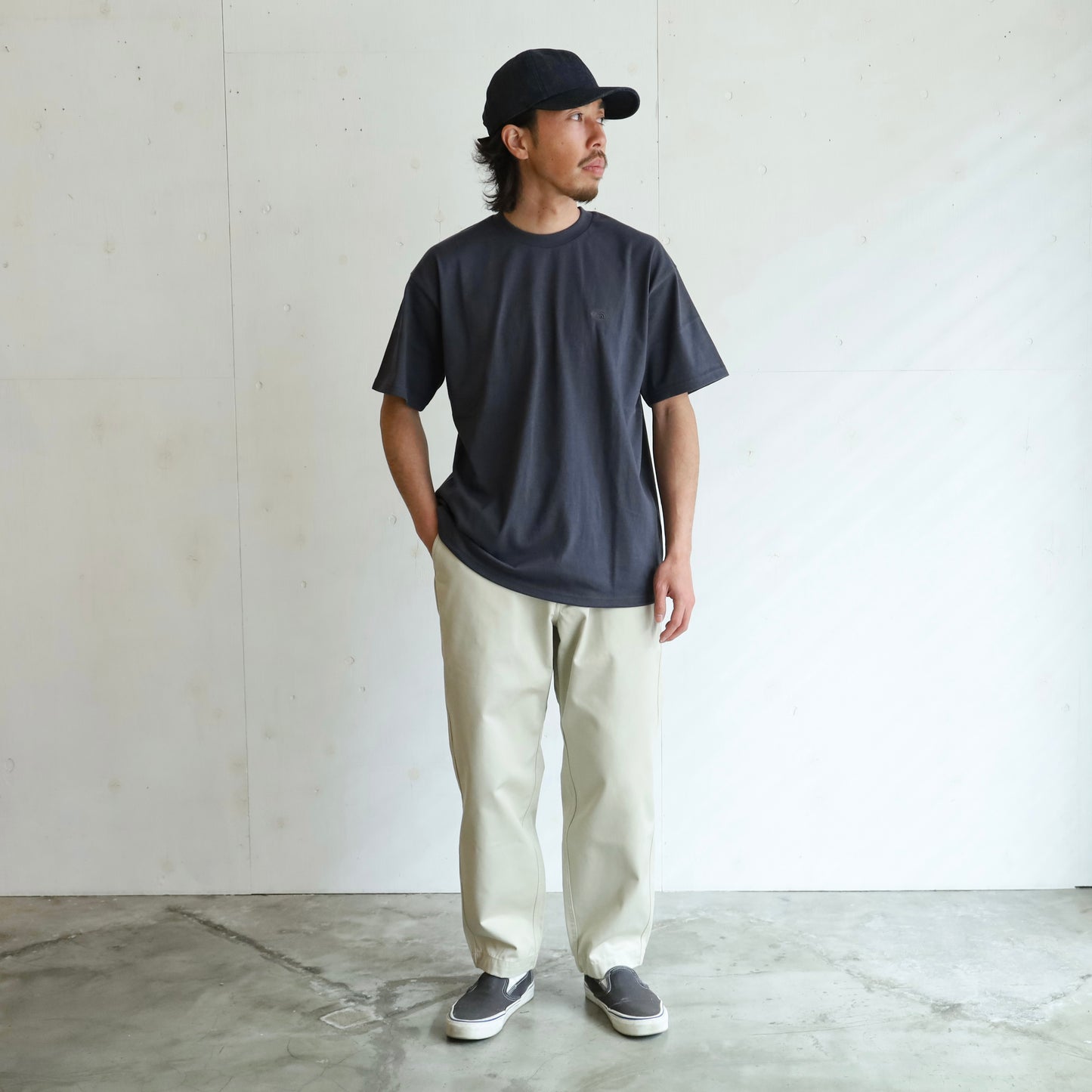 Field Tee - Asphalt Gray