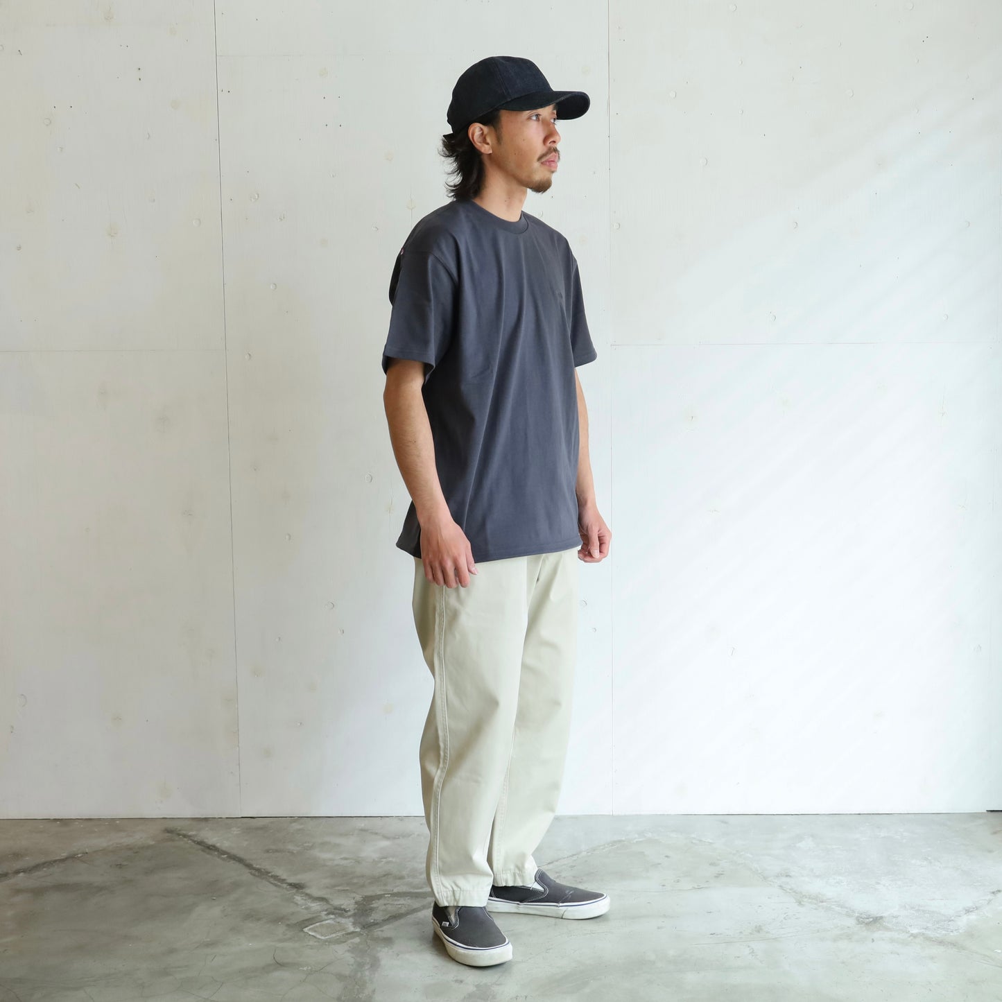 Field Tee - Asphalt Gray