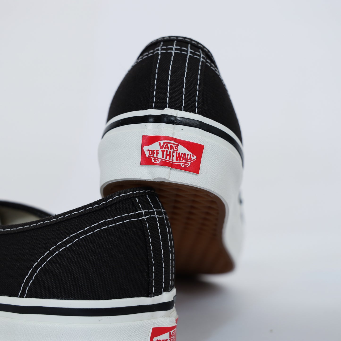 Authentic 44dx - BLACK