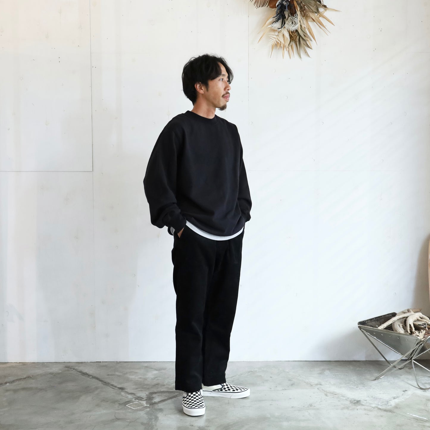 Field Crewneck Sweatshirt - BLACK
