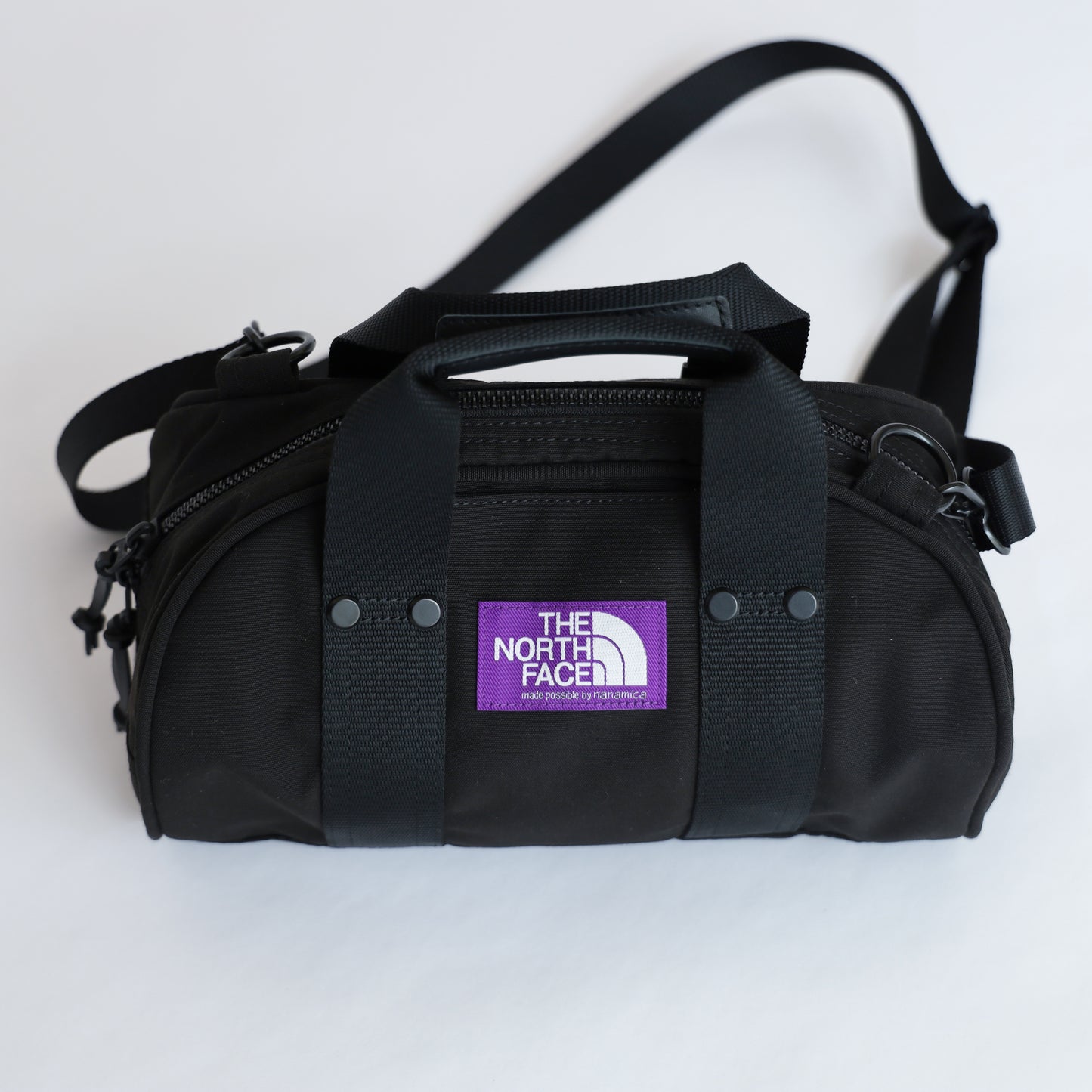 Field Demi Duffle Bag - BLACK