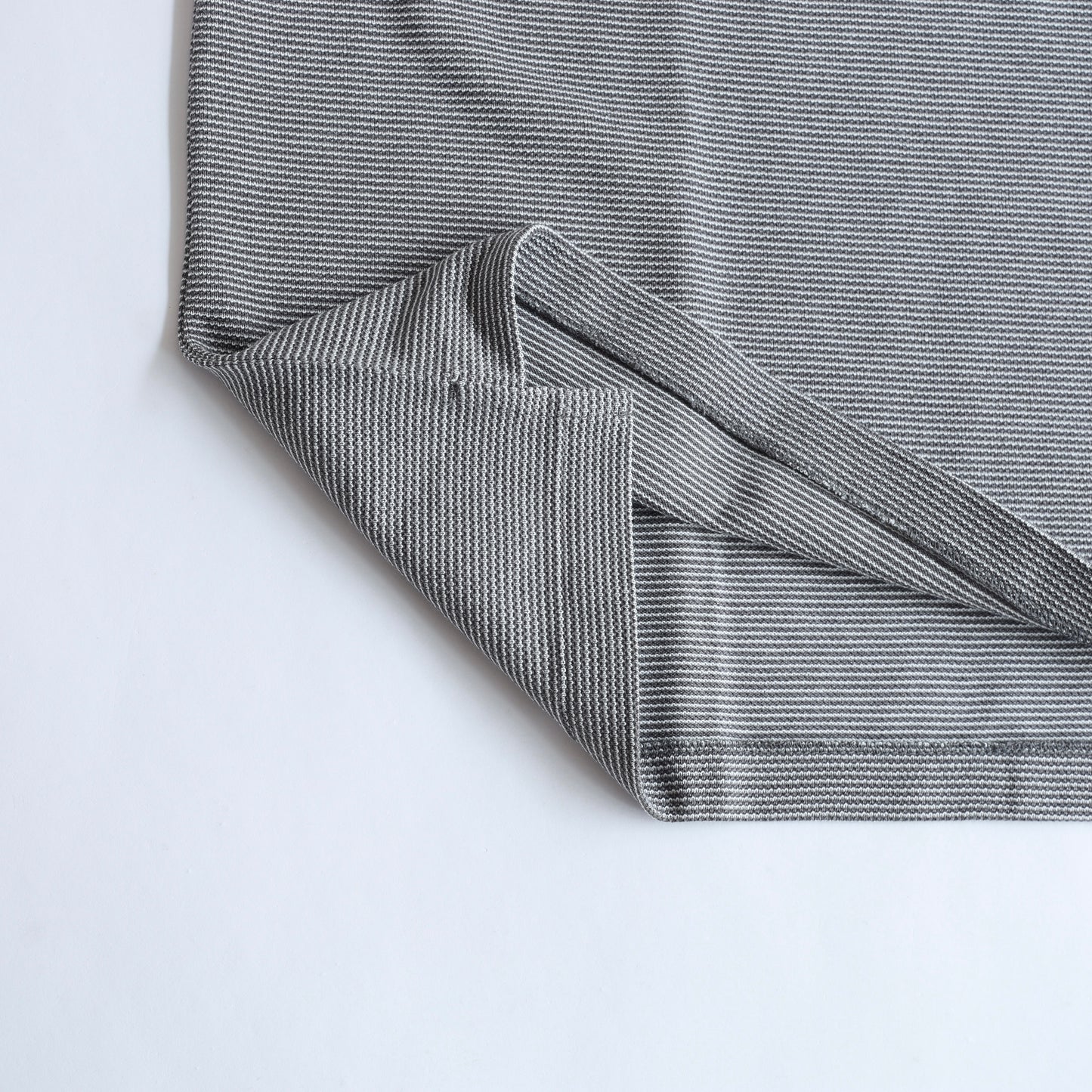 Moss Stitch Field H/S Tee - GRAY
