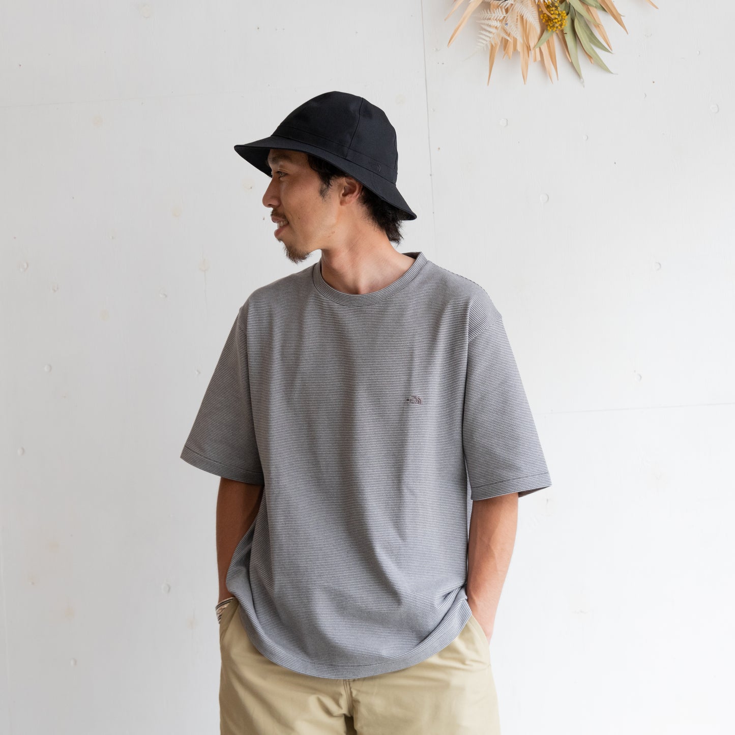 Moss Stitch Field H/S Tee - GRAY