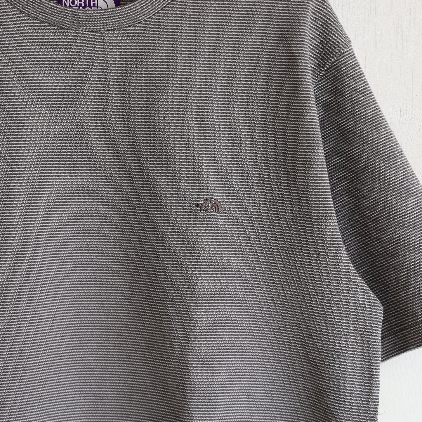 Moss Stitch Field H/S Tee - GRAY