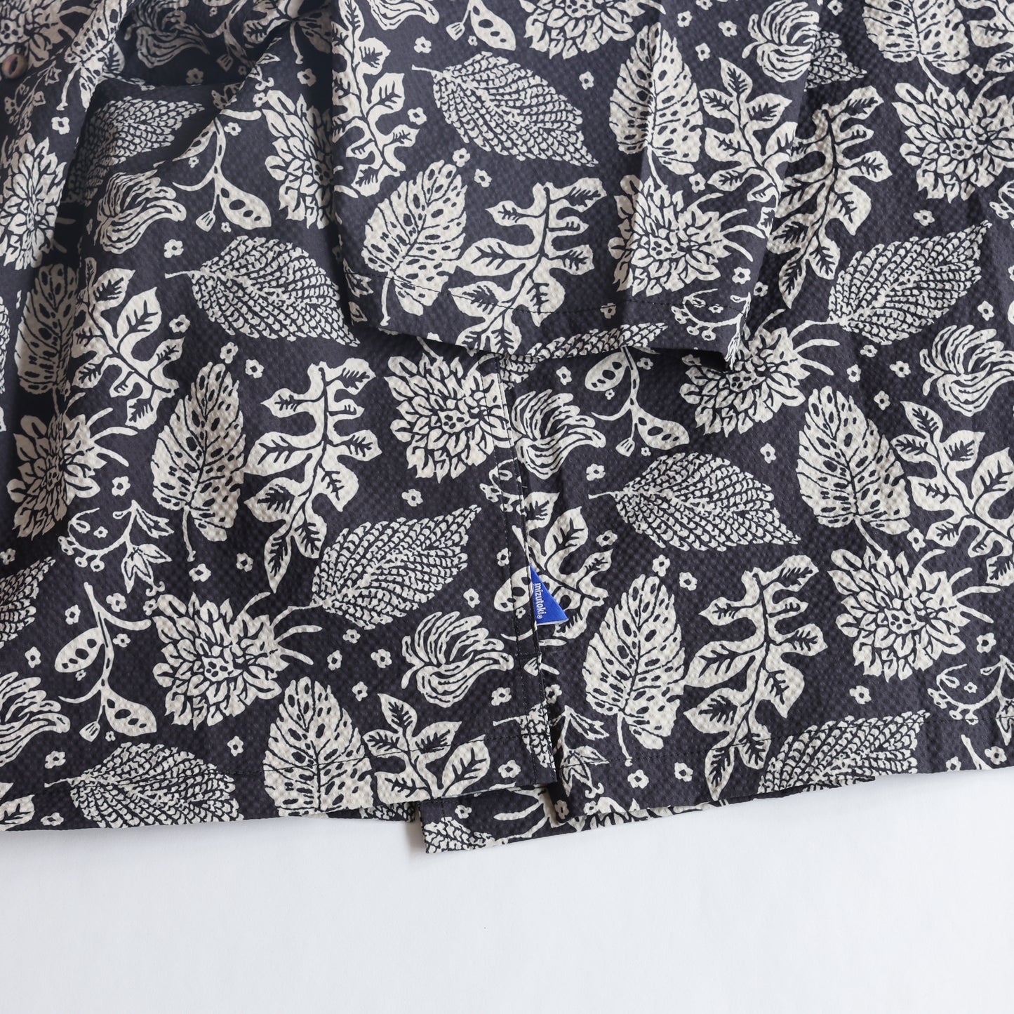 Seersucker "Reveal" Shirt - Night Forest