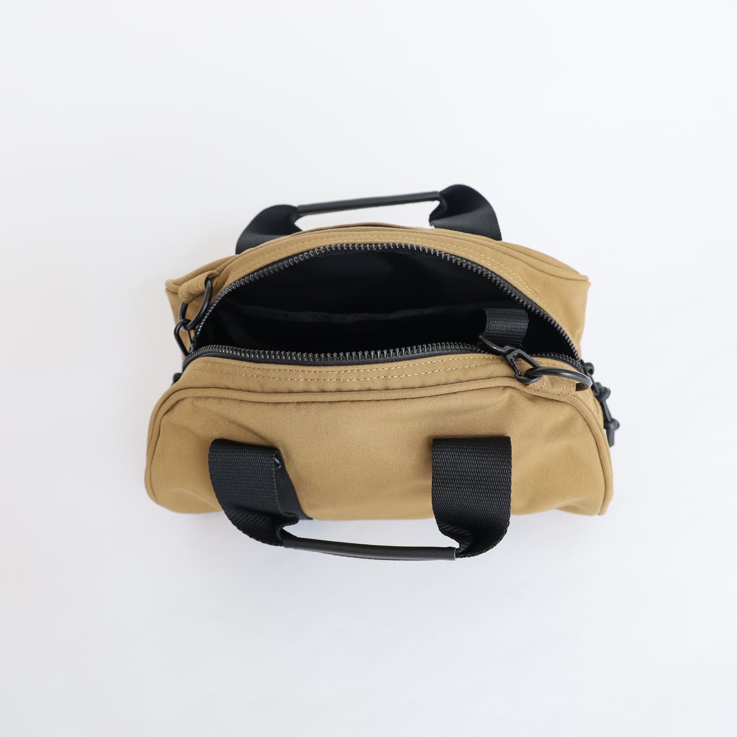 Field Demi Duffle Bag - MOCHA