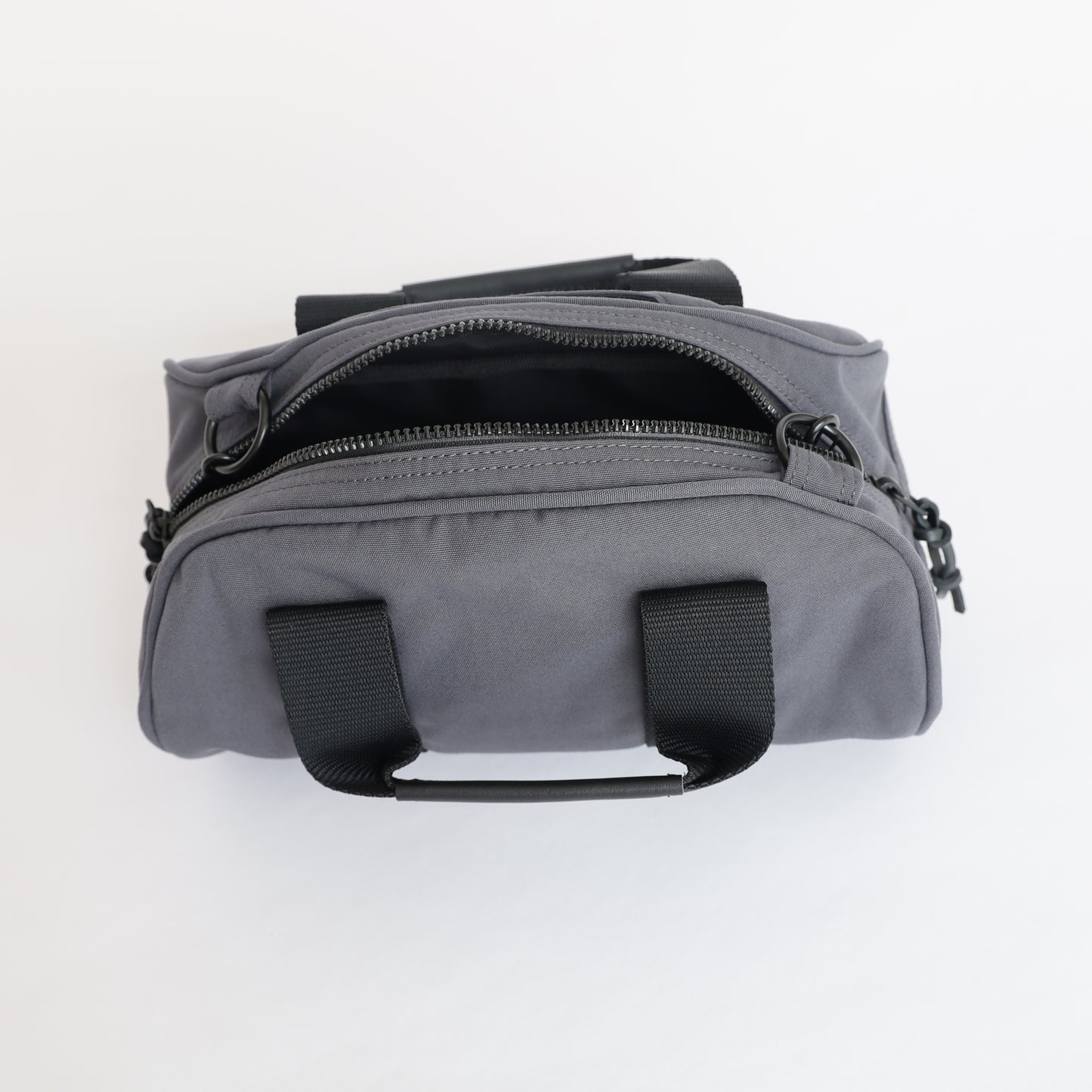 Field Demi Duffle Bag - AHGRAY