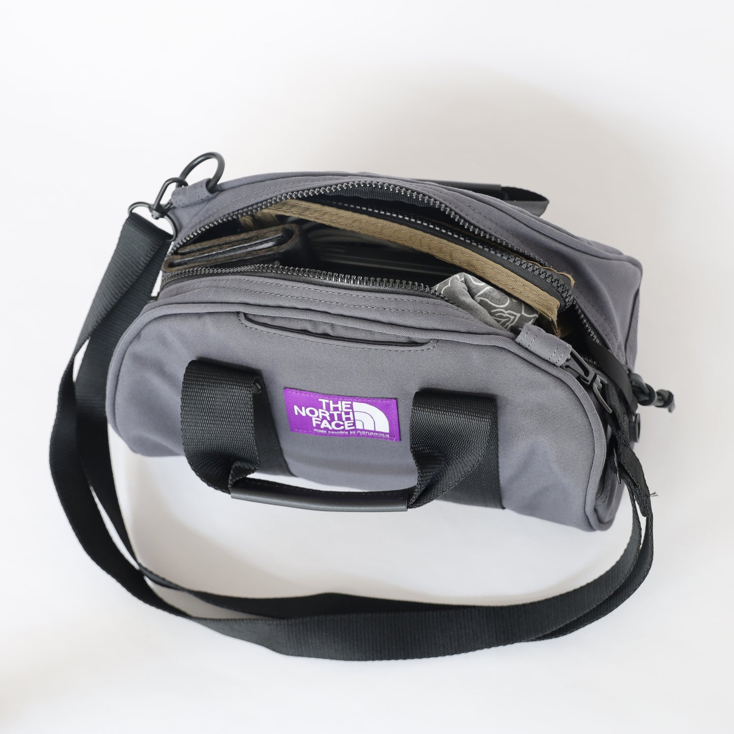 Field Demi Duffle Bag - BLACK