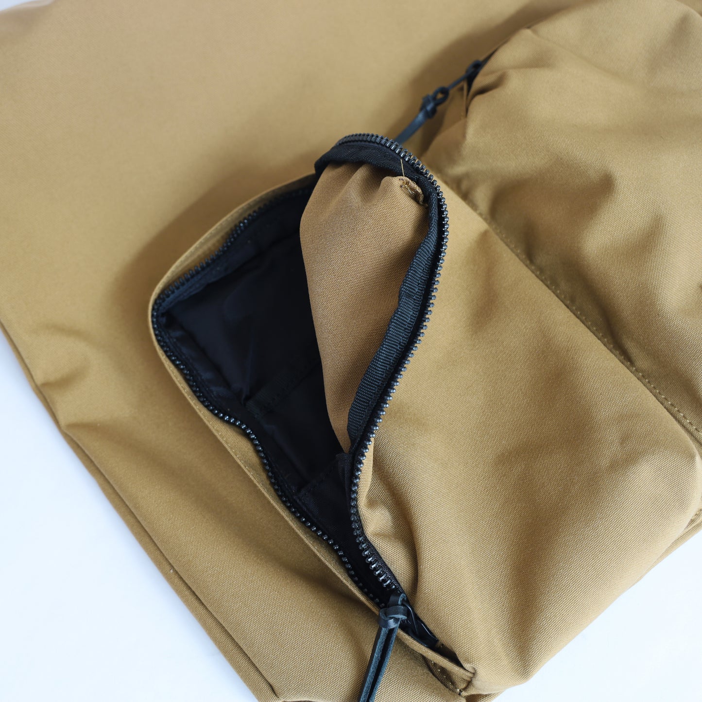 Field 2Way Tote Bag - MOCHA