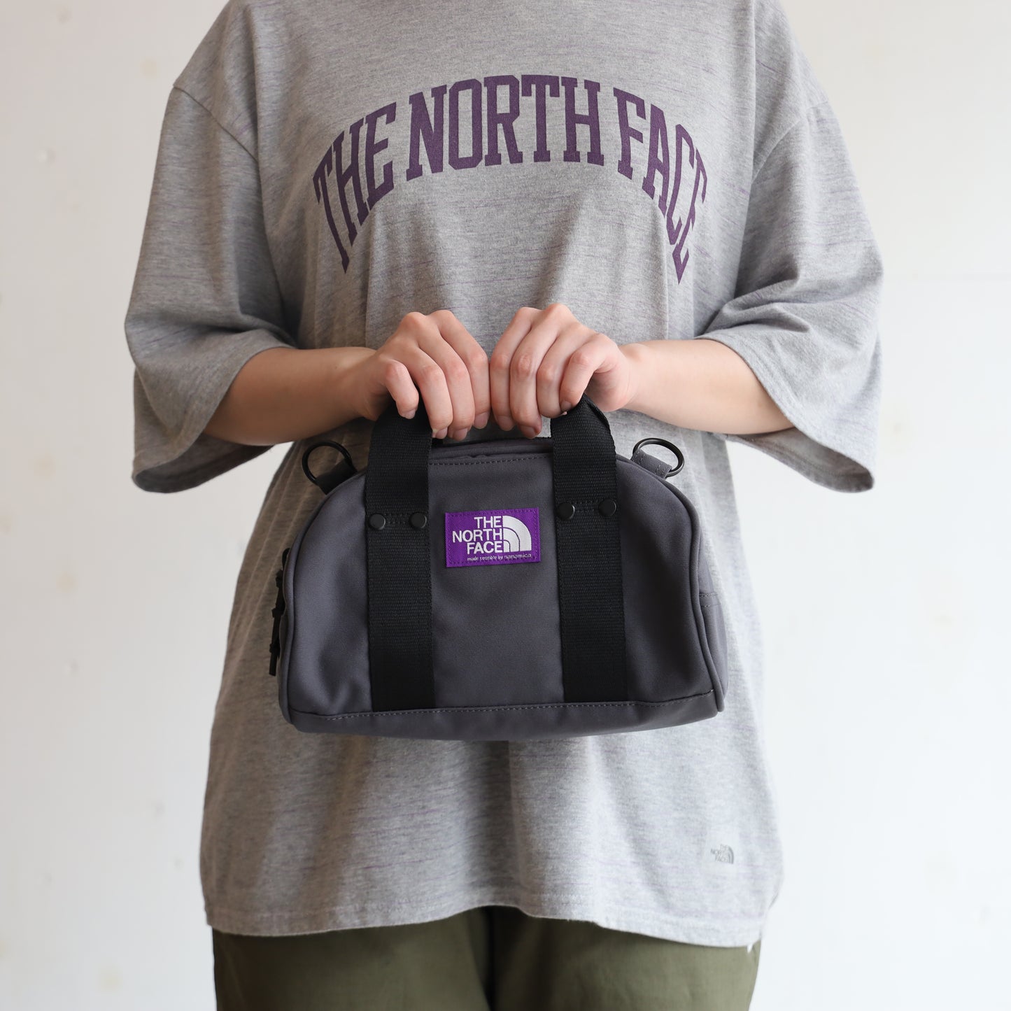 Field Demi Duffle Bag - AHGRAY