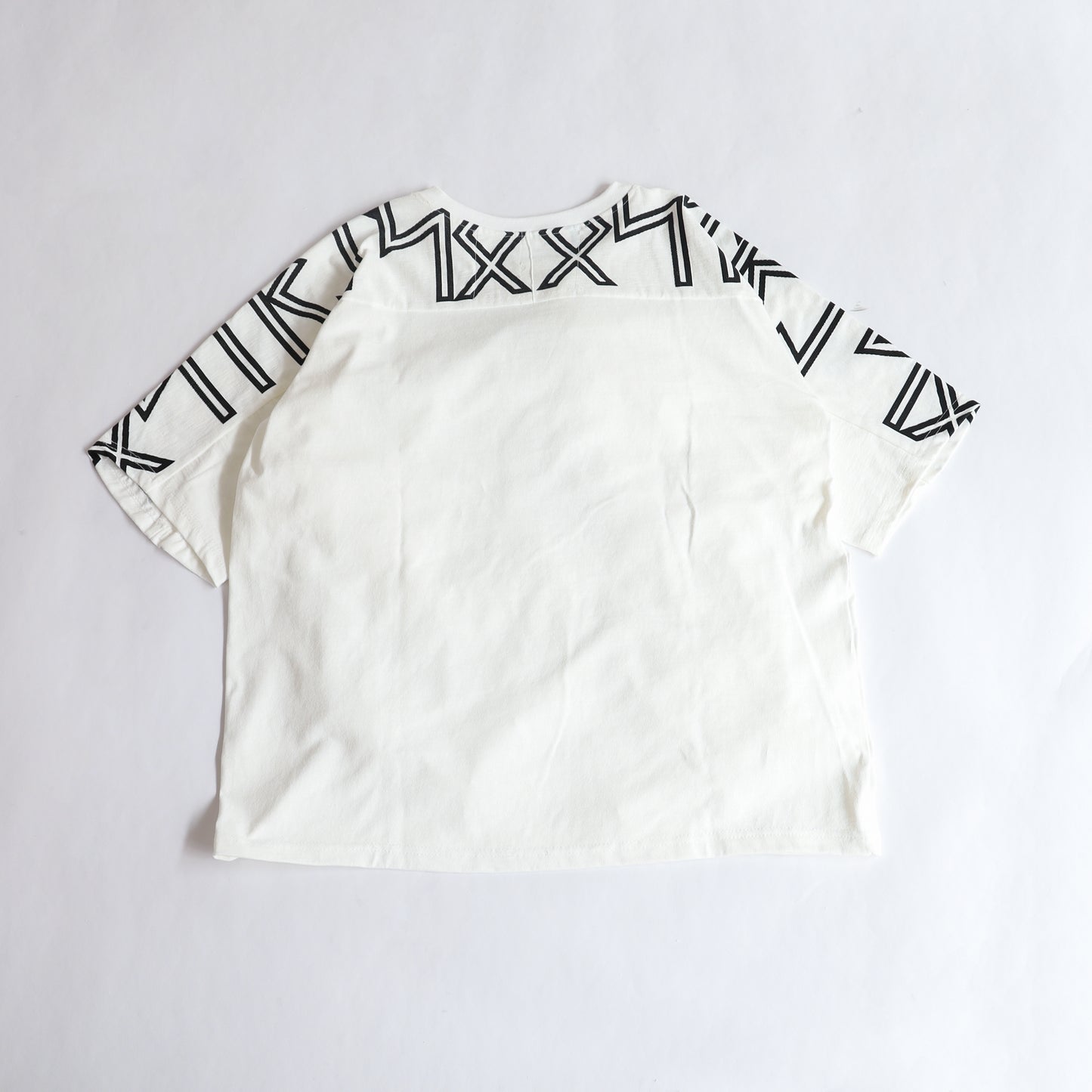 New Resist T.Shirts - WHITE
