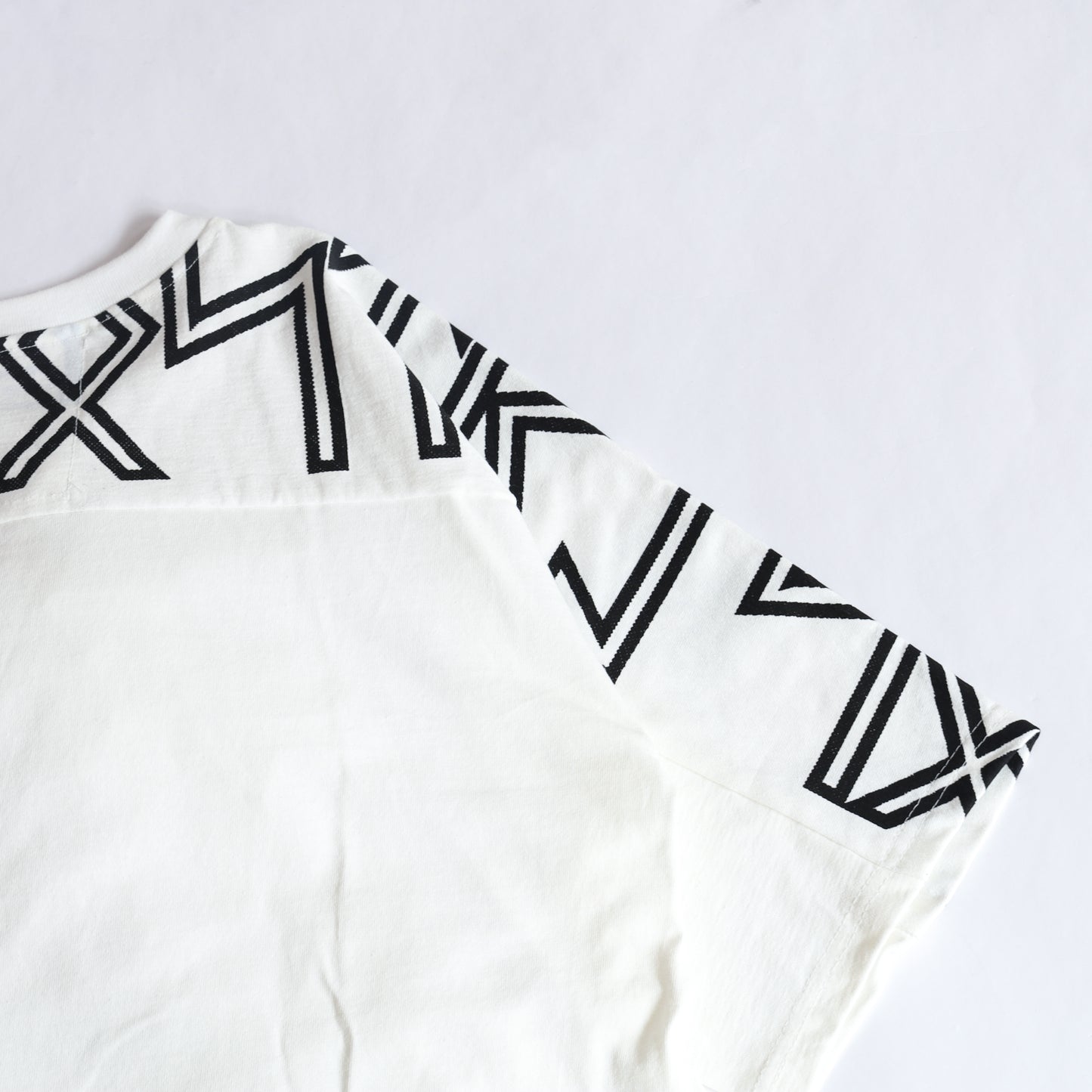 New Resist T.Shirts - WHITE