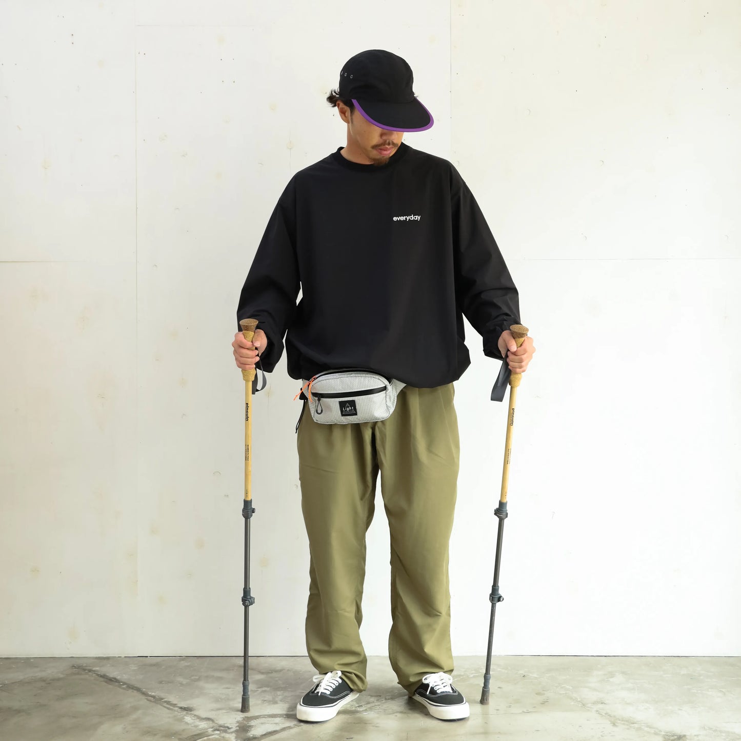 CYPRESS LONG BILL CAP - BLACK×PURPLE