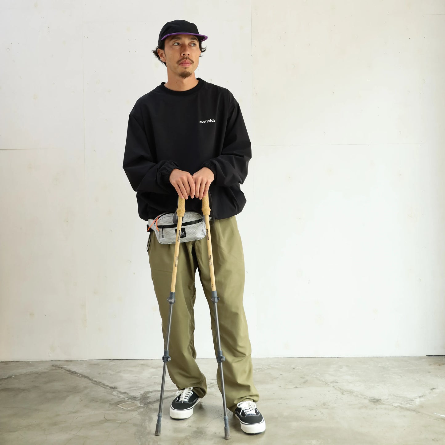 CYPRESS LONG BILL CAP - BLACK×PURPLE