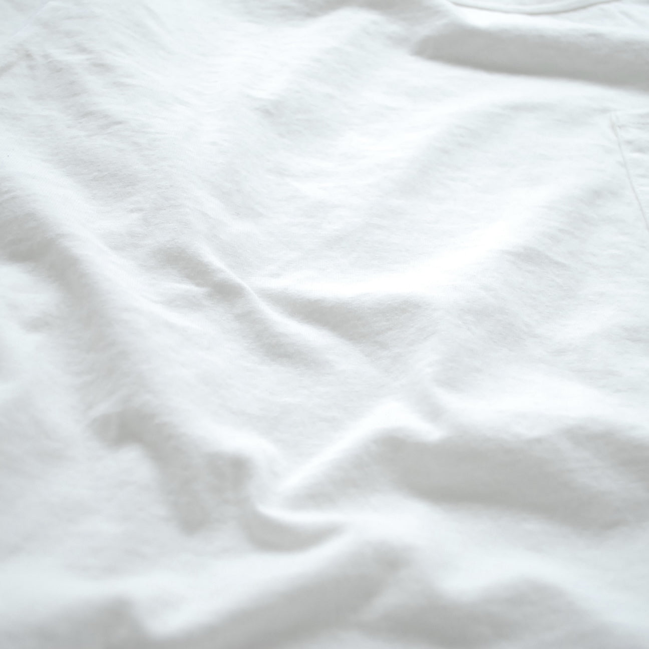 7oz L/S POCKET T OFF WHITE