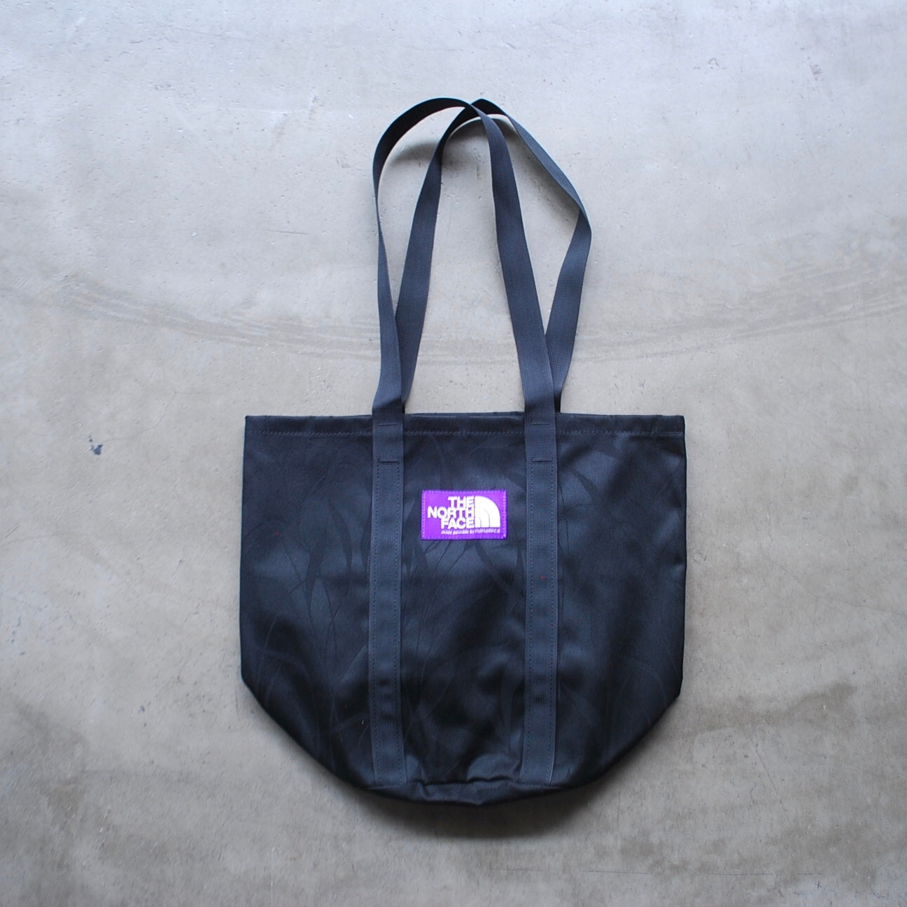 美品 Botanical Utility Tote 黒 NN7007N-sobujghor.com