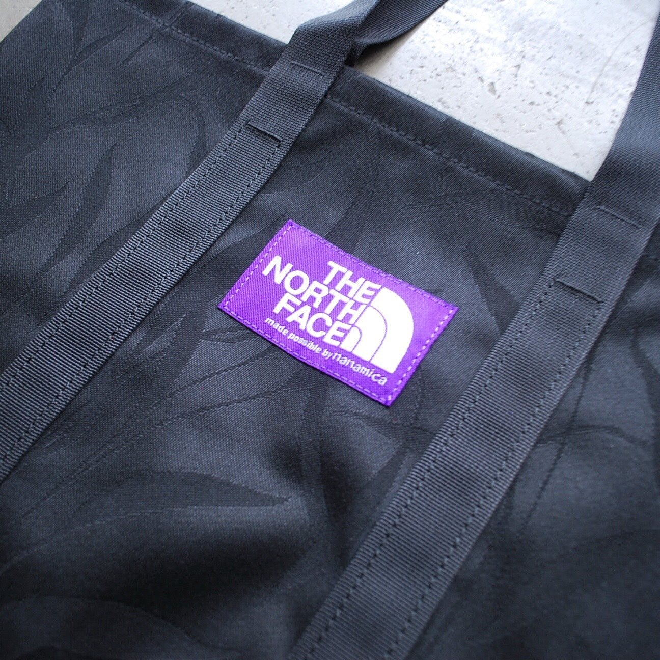 ROL Botanical Utility Tote BLACK