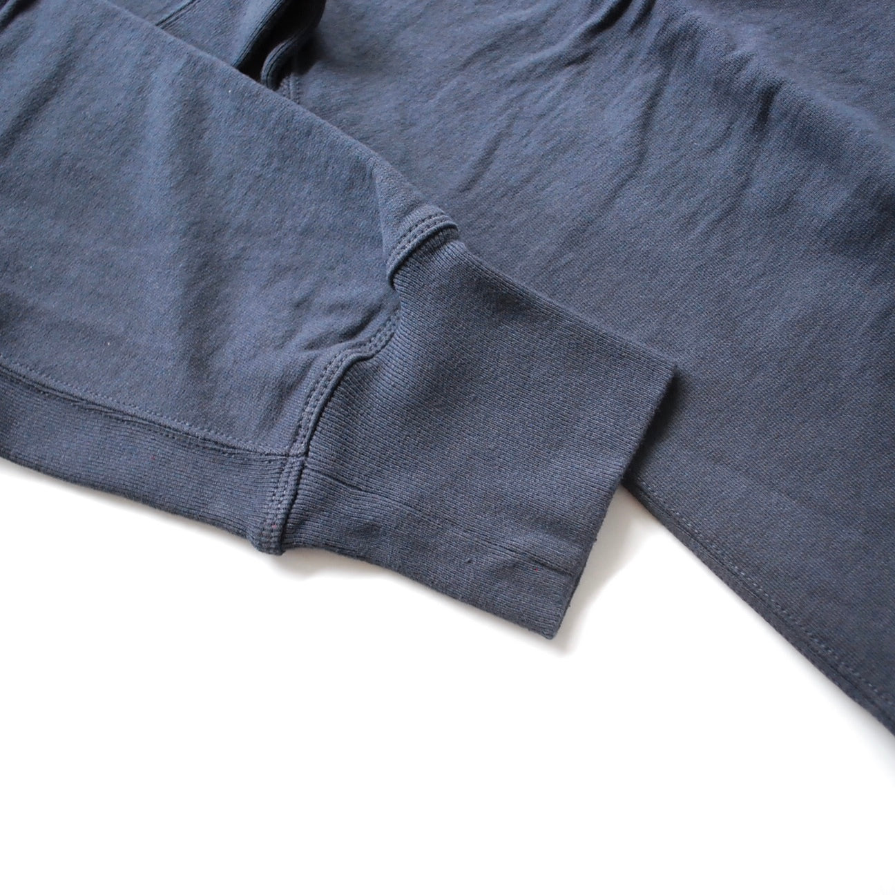 10oz Mountain Crew Neck Sweat CHARCOAL