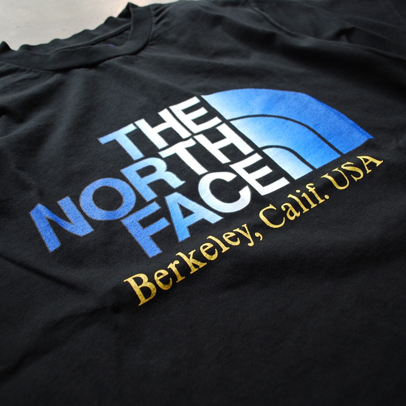 5.5oz H/S Logo Tee BLACK