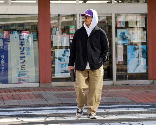 品よく馴染む、秋冬のデイリーパンツ「MOLE SKIN CEDAR PANTS 2P」