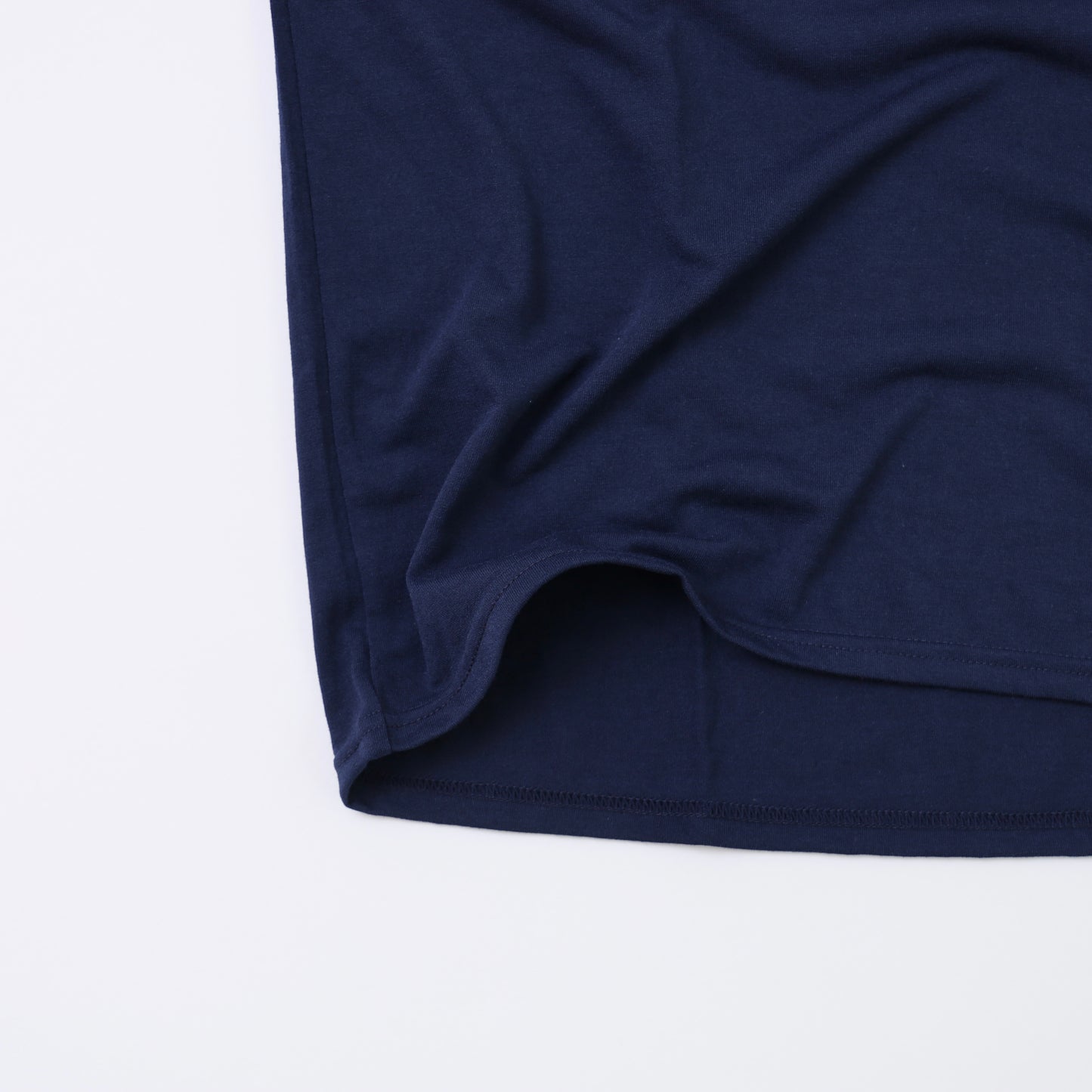 WAGON EMBROIDERY TEE - NAVY
