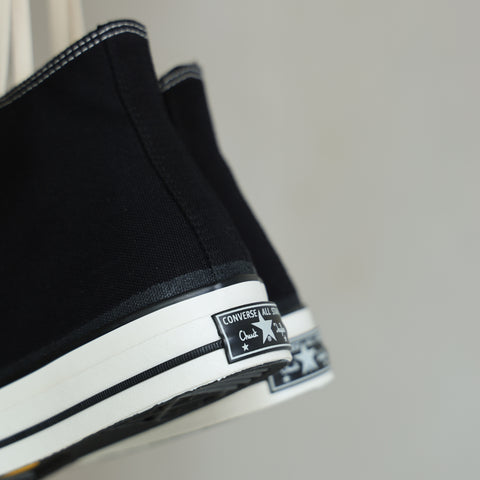 CHUCK TAYLOR CANVAS HI - BLACK
