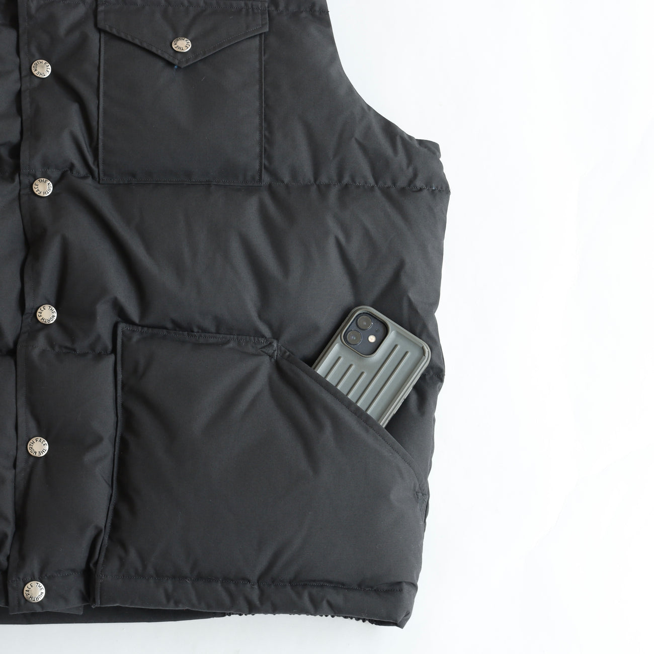 65/35 Sierra Vest - BLACK