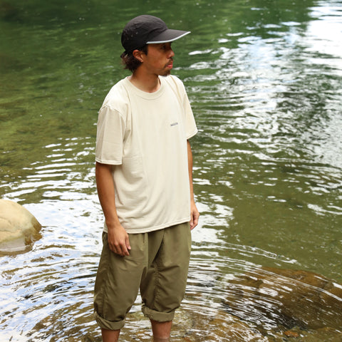 WAGON EMBROIDERY TEE - BEIGE