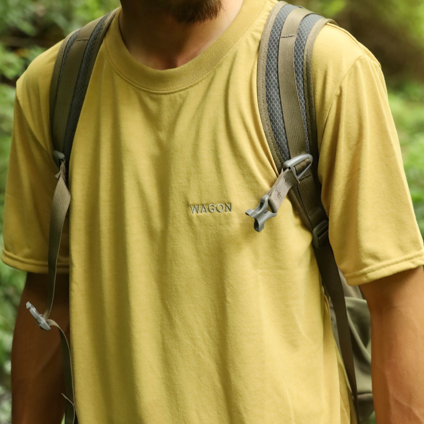 WAGON EMBROIDERY TEE - YELLOW