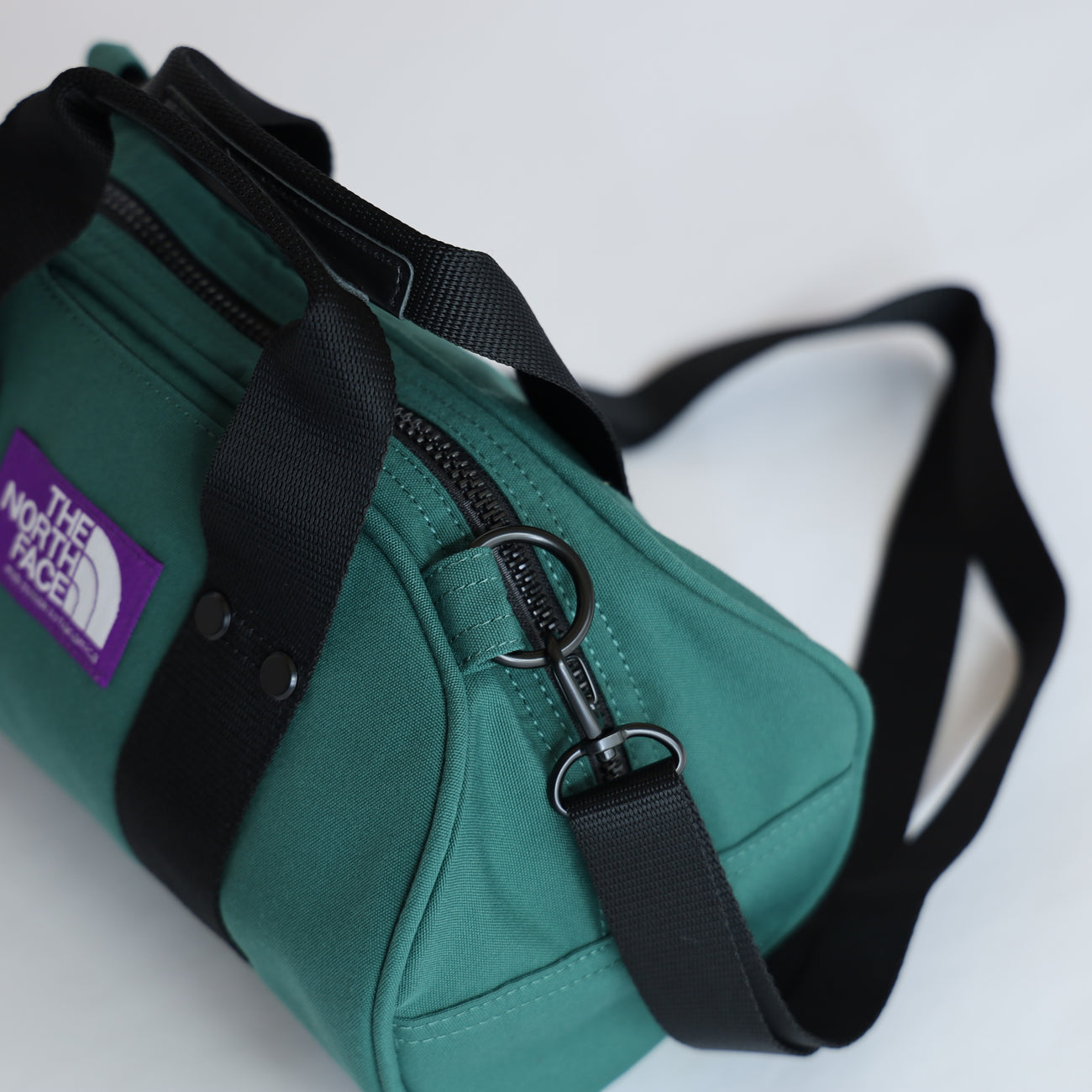 Field Demi Duffle Bag - GREEN