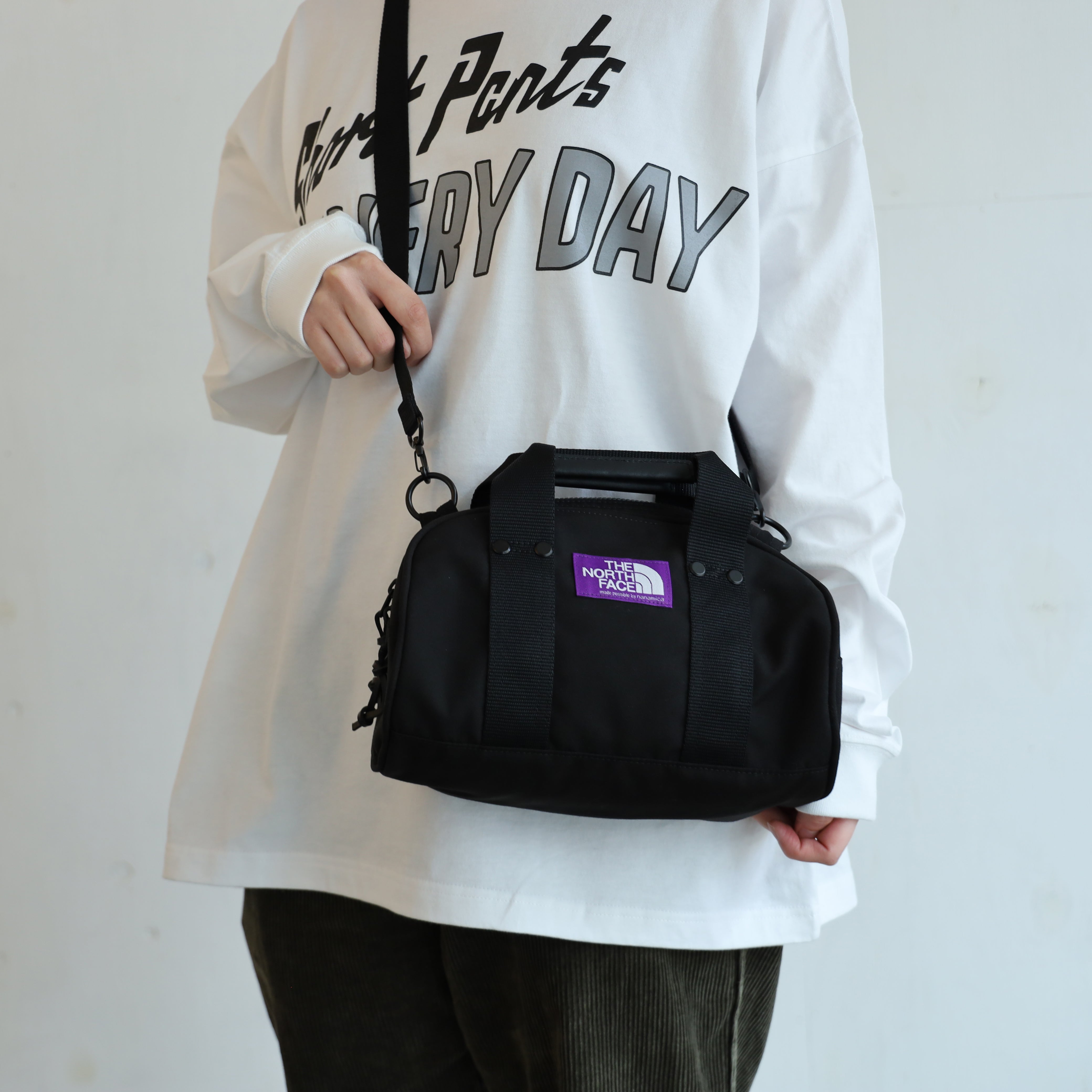 THE NORTH FACE PURPLE LABEL / ザ・ノースフェイス パープルレーベル | Field Demi Duffle Bag -  BLACK | WAGON | For our field life ～フィールドを楽しむ為のウェア～ | オフィシャルオンラインストア