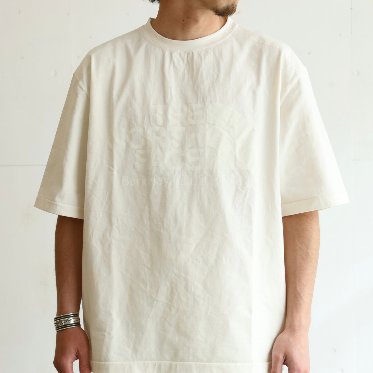 Field H/S Graphic Tee - IVORY