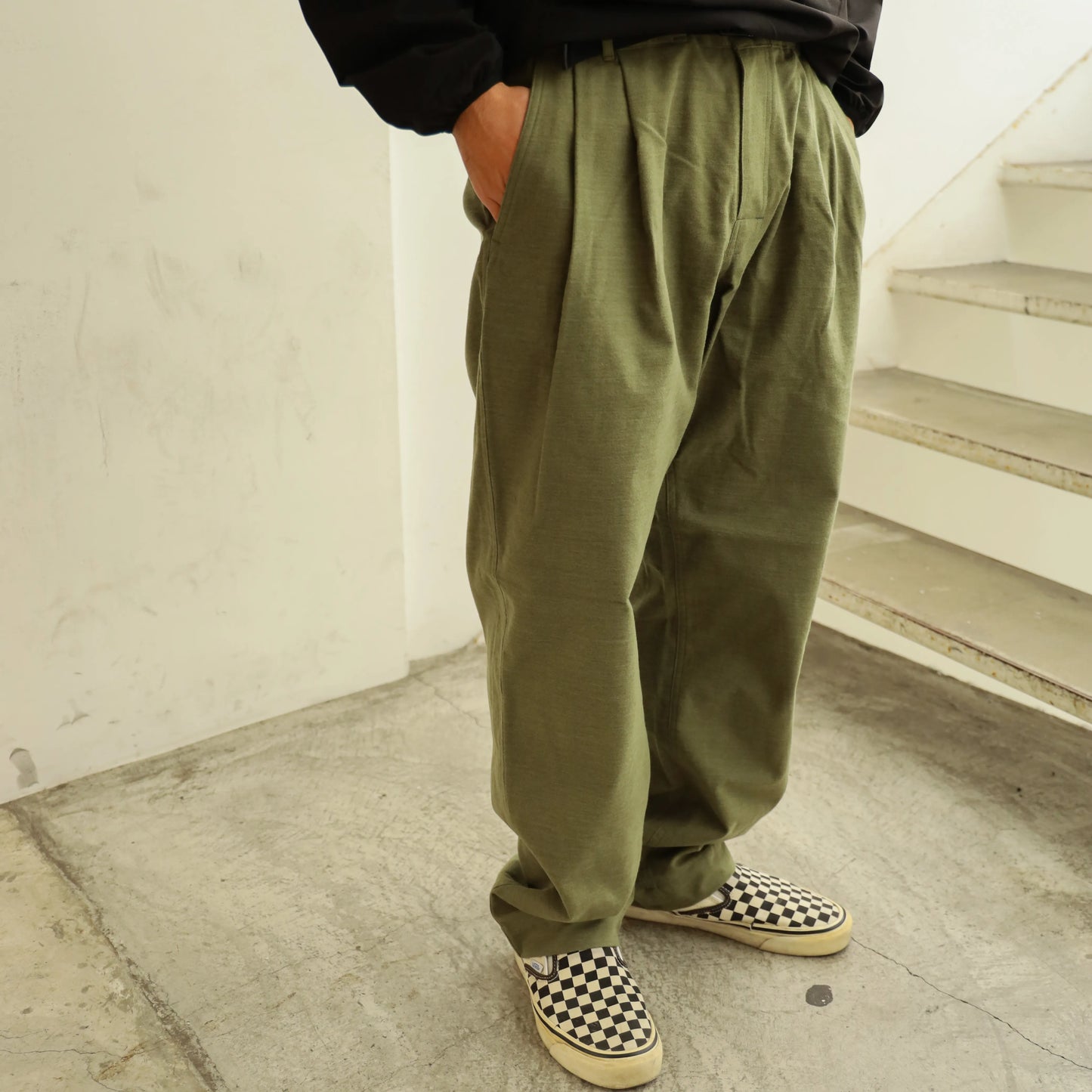[DAILY LINE] MOLE SKIN CEDAR PANTS 2P - OLIVE