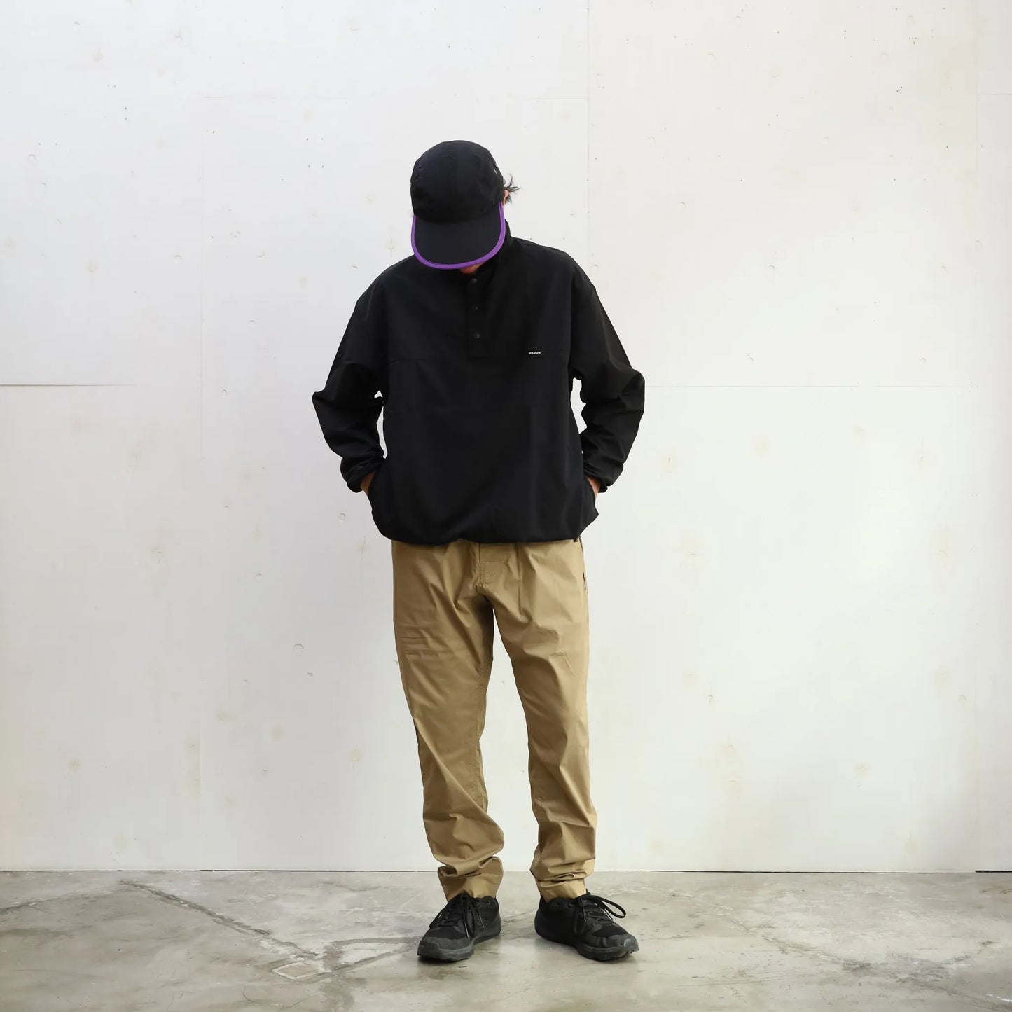 CYPRESS SNAP PULL OVER - BLACK