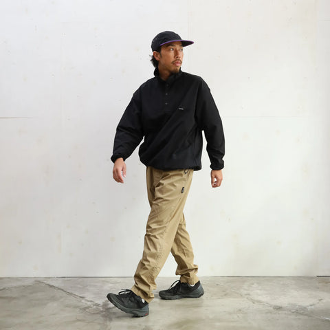 CYPRESS SNAP PULL OVER - BLACK