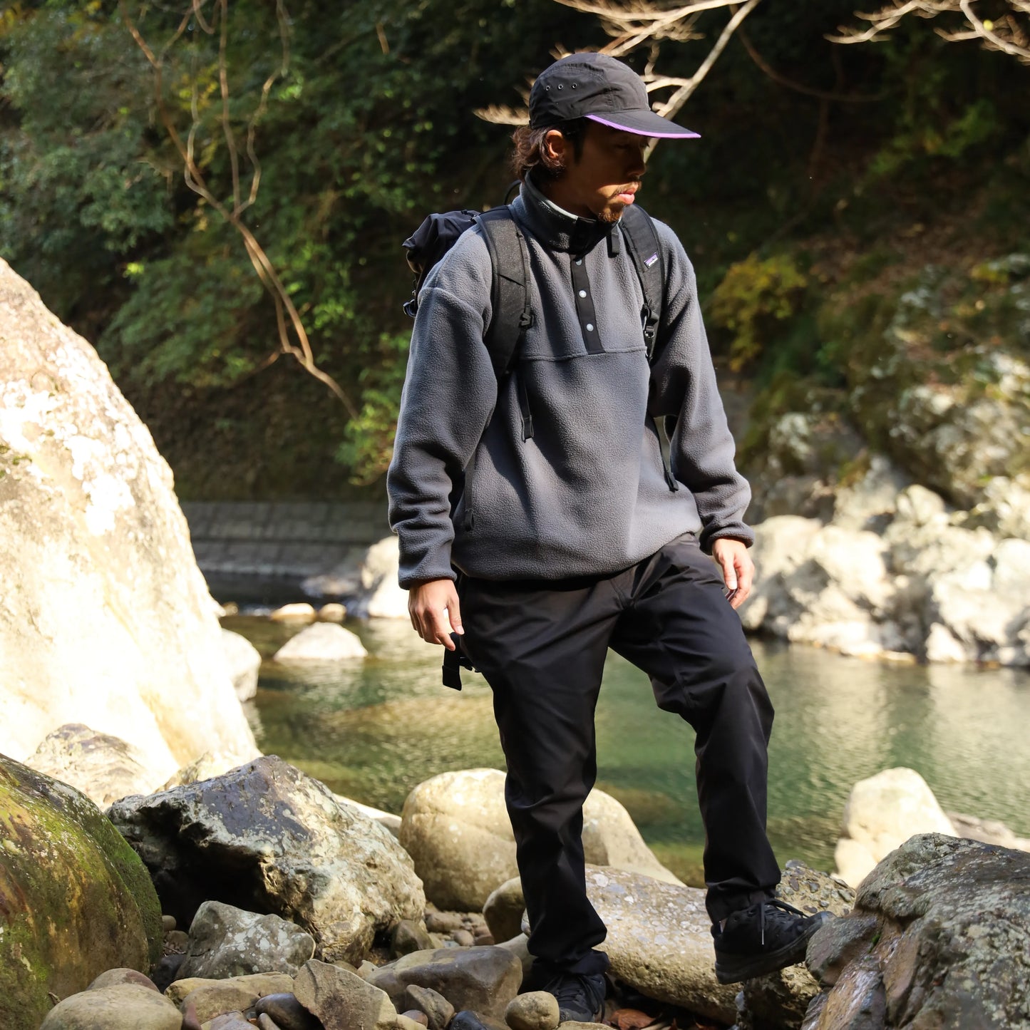 THERMAL PRO SNAP PULL OVER - CHARCOAL