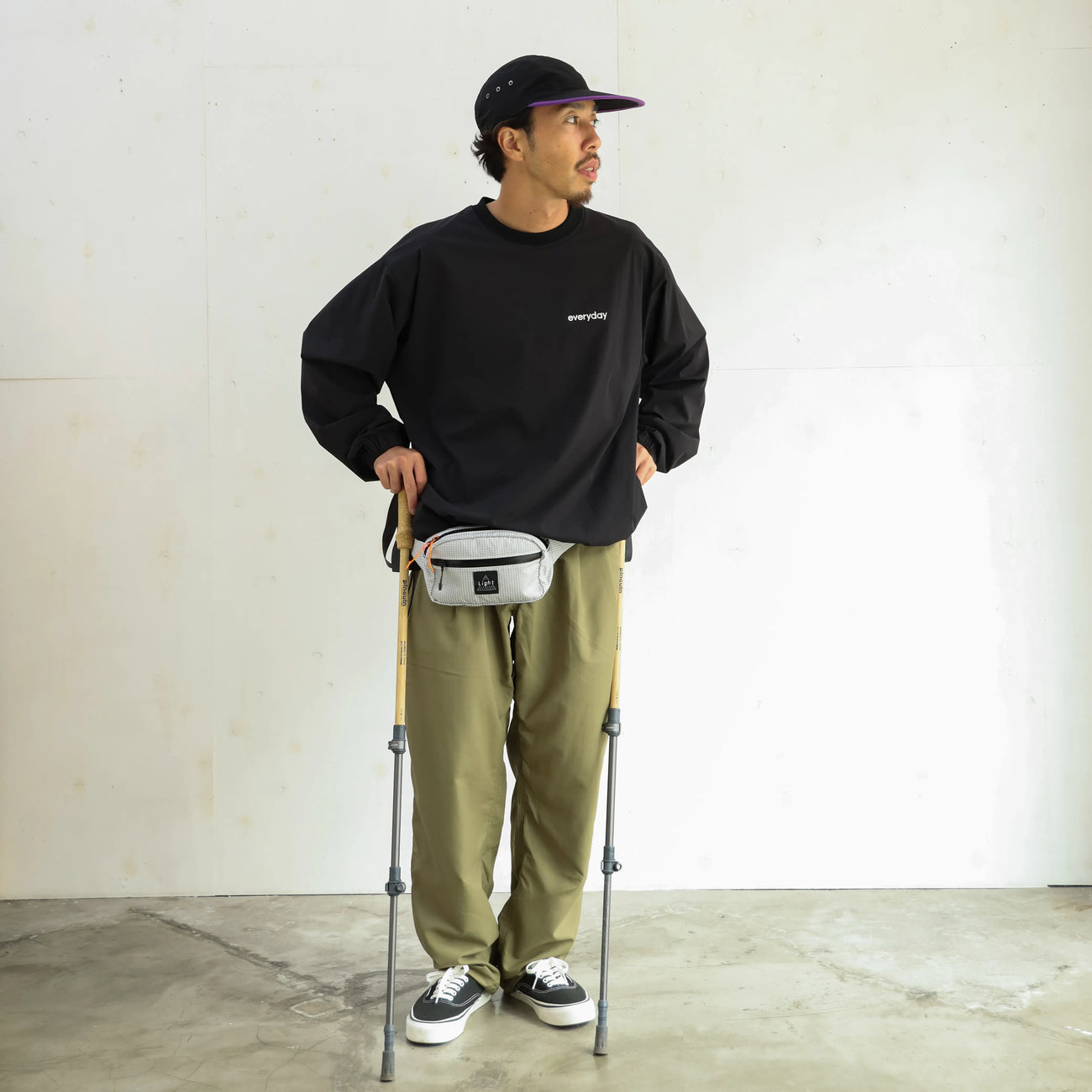 CYPRESS LONG BILL CAP - BLACK×PURPLE