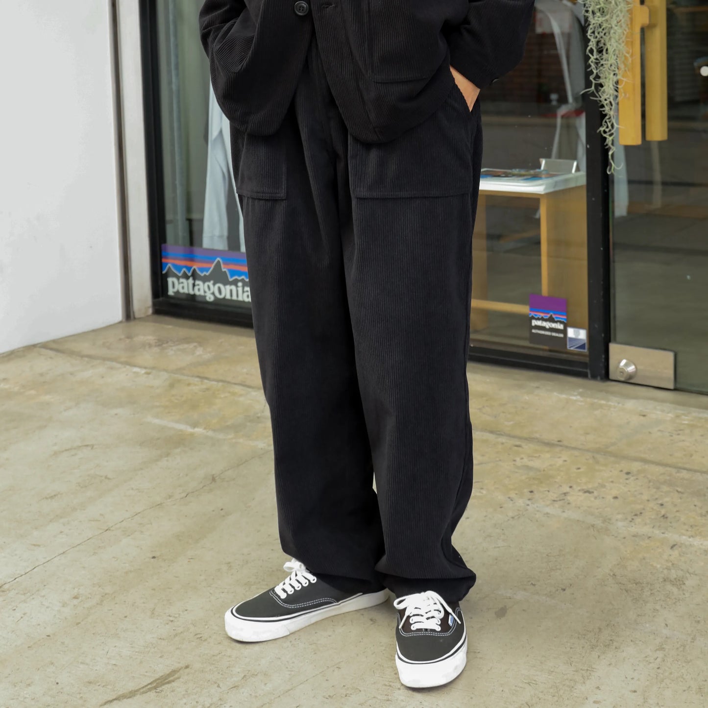 [DAILY LINE] CORDUROY DAILY PANTS - BLACK